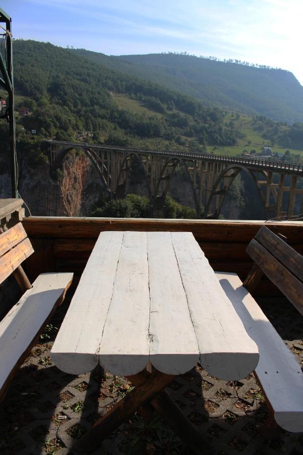 Gasthof Tara Bridge Castle Žabljak